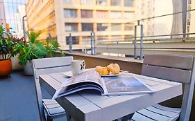 Apartamento con terraza privada junto al Bulevar del Rio